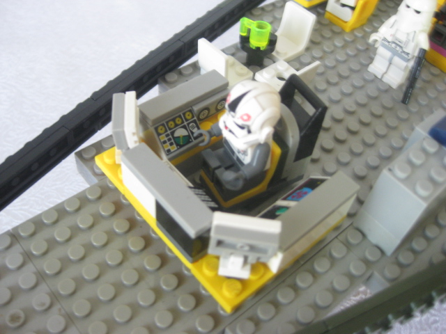 LEGO MOC - In a galaxy far, far away... - шатл республиканцев класса венатор