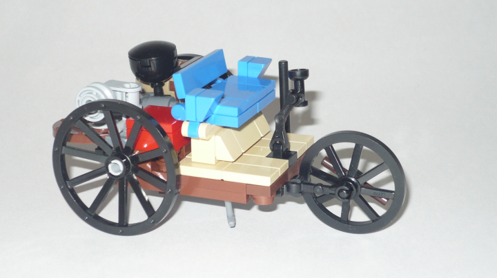 LEGO MOC - Because we can! - La première automobile de l'histoire