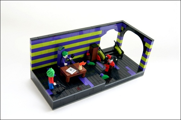 LEGO MOC - Heroes and villians - Joker and Harley's Love Nest