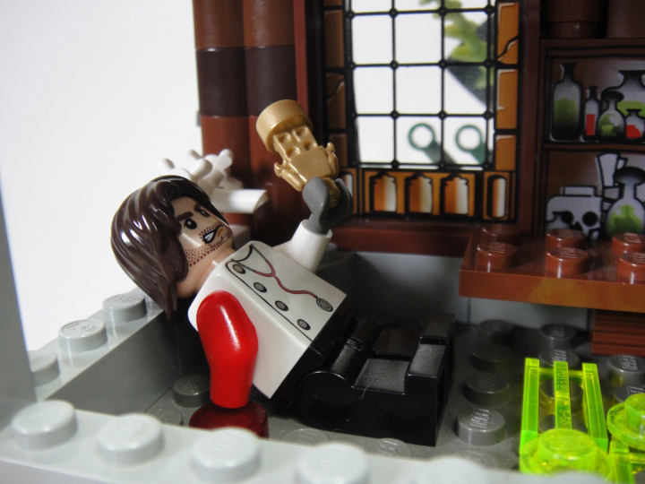 LEGO MOC - Heroes and villians - Arkham Asylium