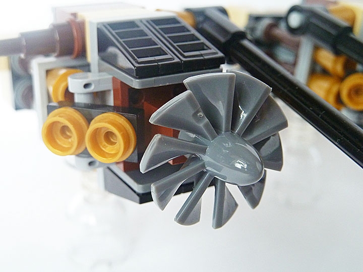 LEGO MOC - Steampunk Machine - Anakin's Pod Racer: Один из двигателей.