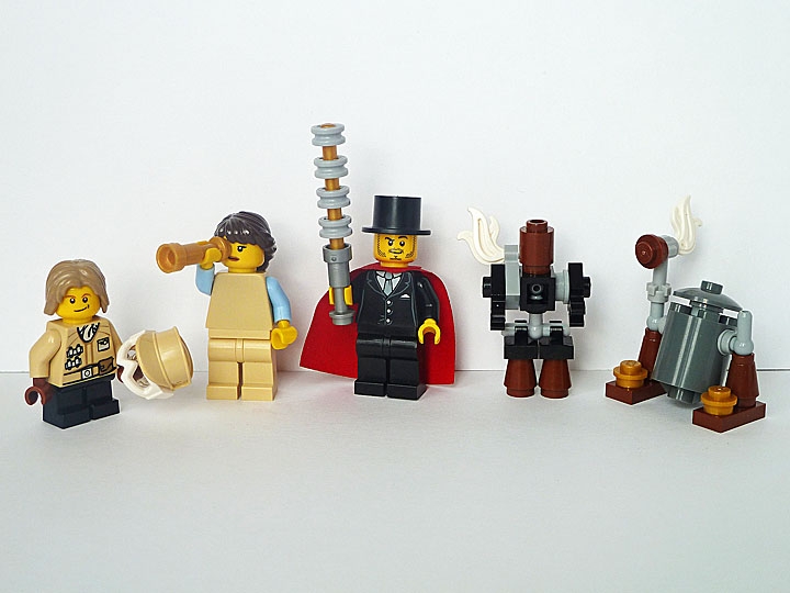 LEGO MOC - Steampunk Machine - Anakin's Pod Racer: Минифигурки. Слева-направо: Энакин Скайуокер; его мама - Шми Скайуокер; сэр-джедай Квай-Гон Джинн со своим мечом; C-3PO и 'паровой котёл на ножках' R2-D2.