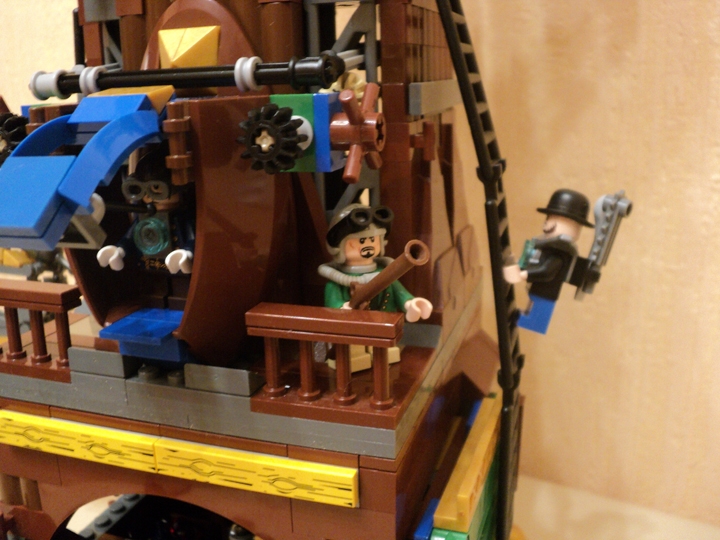 LEGO MOC - Steampunk Machine - Вездеход-сборщик алмазов: второй этаж