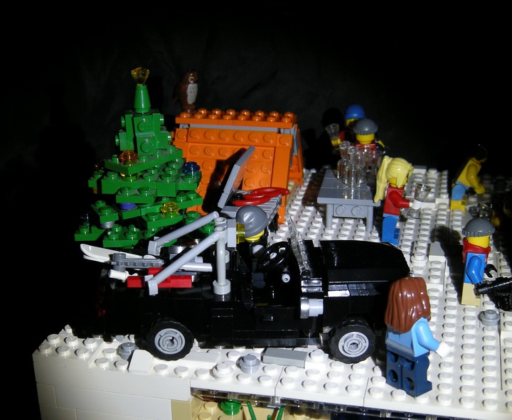 LEGO MOC - New Year's Brick 2014 - Новый год у лунки.