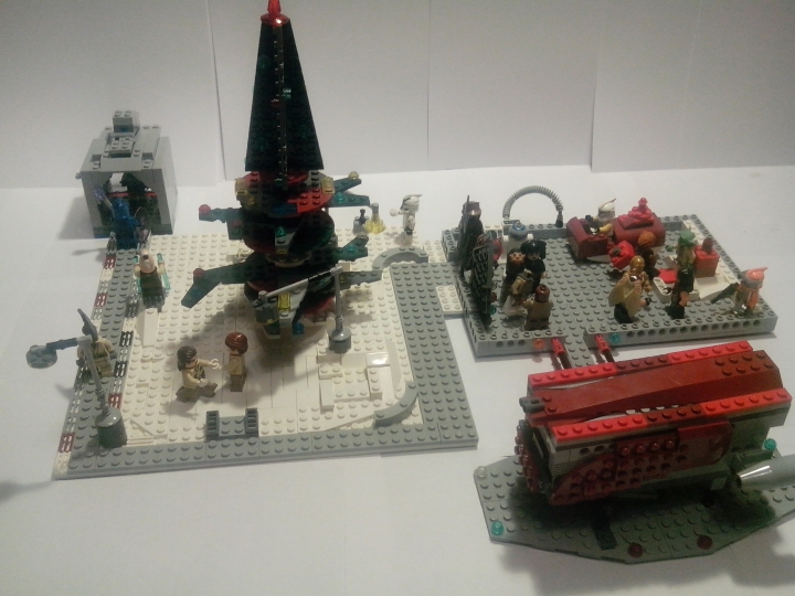LEGO MOC - New Year's Brick 2014 - Новый Год, не только есть на нашей планете...: Вид с боку №2