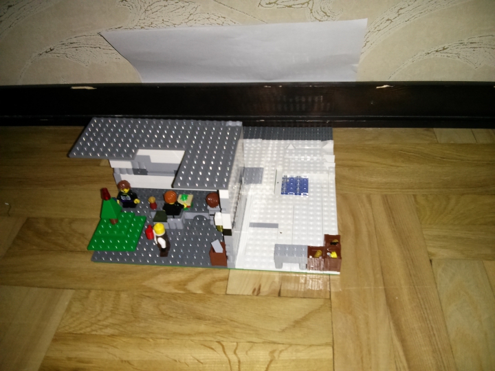 LEGO MOC - New Year's Brick 2014 - С Новым Годом!: Вид с боку.