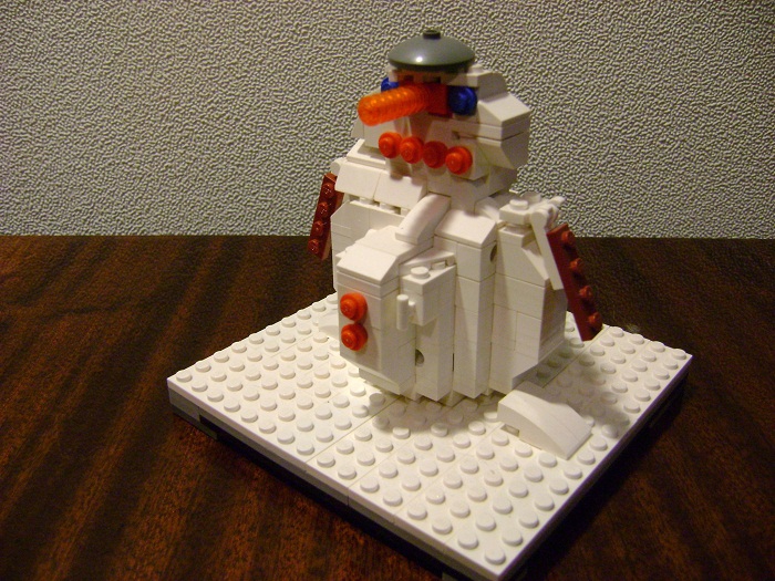 LEGO MOC - 16x16: Character - Снеговик: Обычно снеговик предстаёт ввиде смешного толстячка.