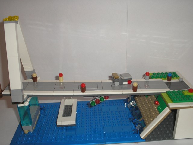 LEGO MOC - LEGO Architecture - Балочно-вантовый фрагмент моста