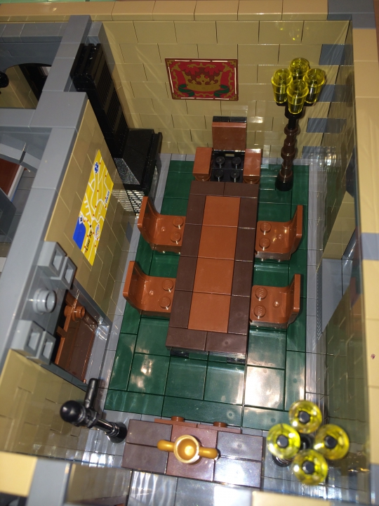 LEGO MOC - LEGO Architecture - Городская Ратуша: Зал для совещаний гор. совета