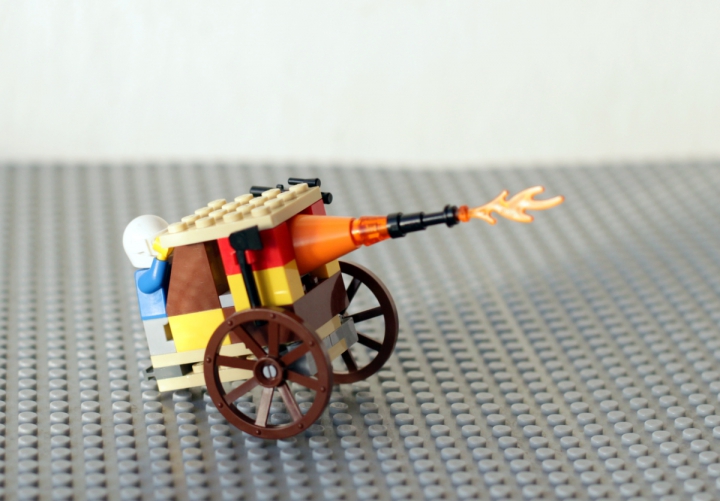 LEGO MOC - LDD-contest '20th-century military equipment‎' - Небольшая армия 20-го века.: Устрашающий топор.<br />
Вид спереди.