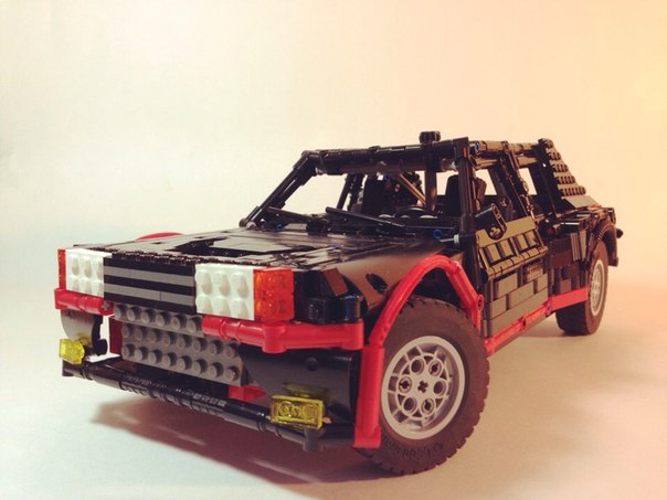 LEGO MOC - Technic-contest 'Car' - peugeot 205 t16 