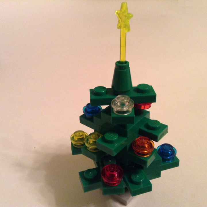 LEGO MOC - New Year's Brick 3015 - Завтра была война...: Елочка поближе)