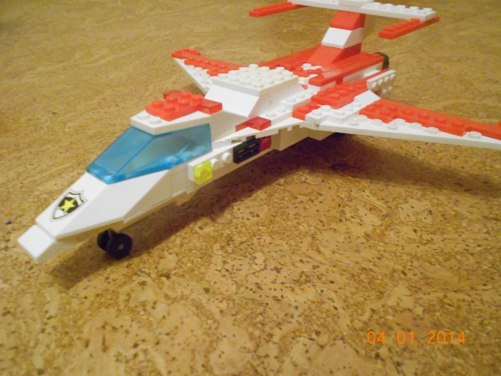 LEGO MOC - New Year's Brick 3015 - Реактивные сани и истребитель Деда Мороза: Вид 3.