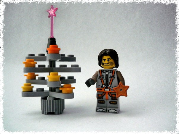 LEGO MOC - New Year's Brick 3015 - Долгожданный Новый 3015 Год.: Парень у ели. Она отличается от елей в прошлом.