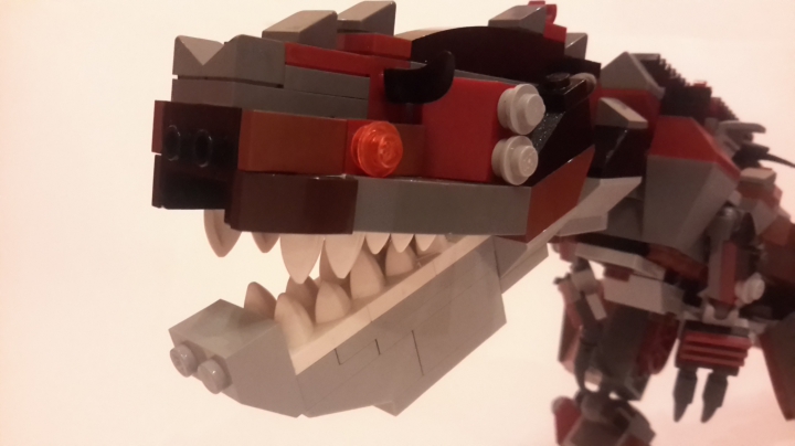 LEGO MOC - Jurassic World - Корнотавр. : Злоообный зверь=)
