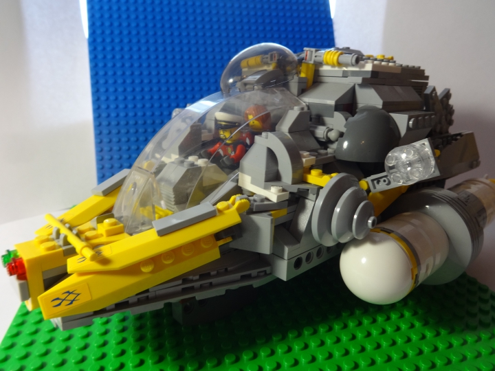 LEGO MOC - Submersibles -  Глубоководный исследовательский батискаф: Теперь обзор батискафа ЛЕГО.