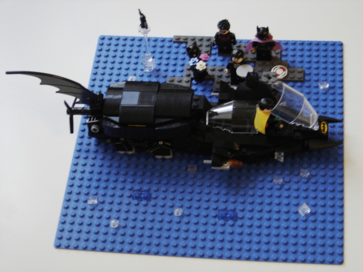 LEGO MOC - Submersibles - Подводная лодка Бэтмена: Торжественная встреча.