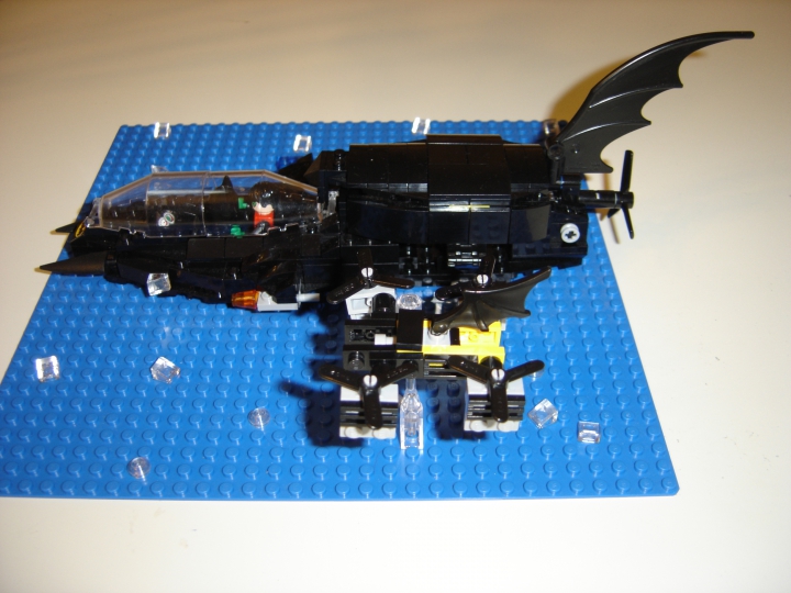 LEGO MOC - Submersibles - Подводная лодка Бэтмена: Вид по левому борту