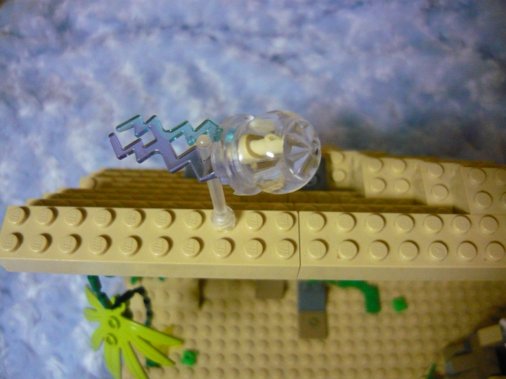 LEGO MOC - Submersibles - 'Спасение из Заоблачной Дали на подлодки мастеров'.: А это настоящая медуза!