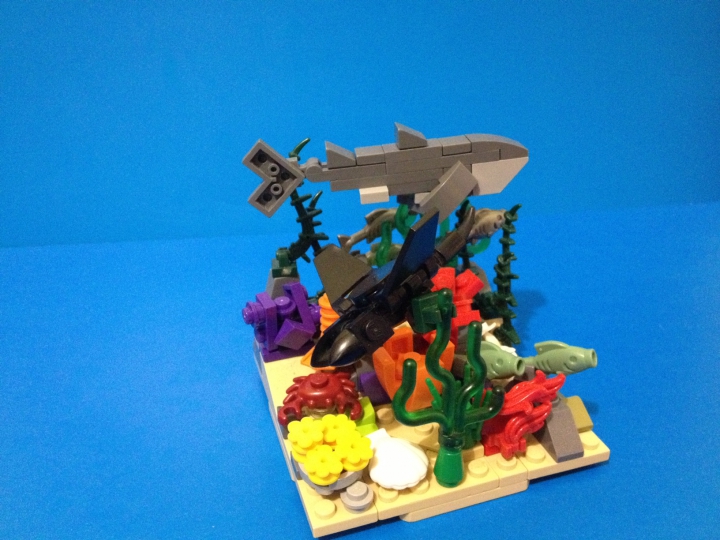 LEGO MOC - Battle of the Masters 'In cube' - Океан в кубе.: Ну вот и всё! Надеюсь вам понравился мой 'риф в миниатюре'.<br />
Комментарии приветствуются!