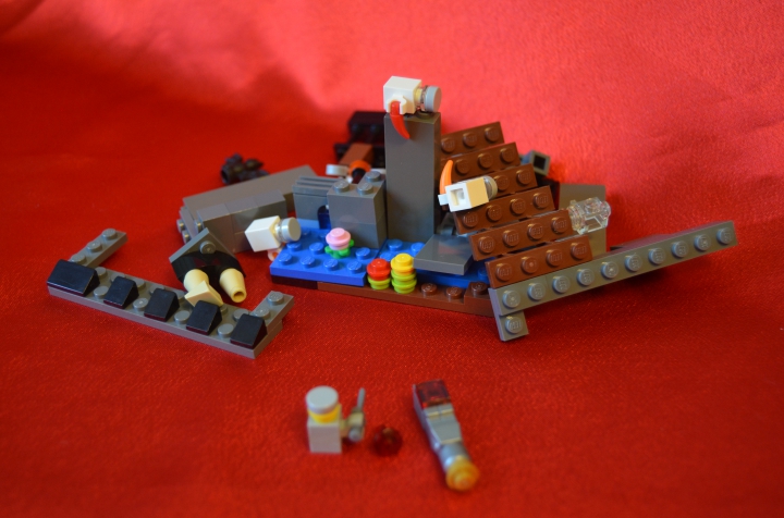LEGO MOC - Battle of the Masters 'In cube' - Атака на Темный Замок: БУМ!!!