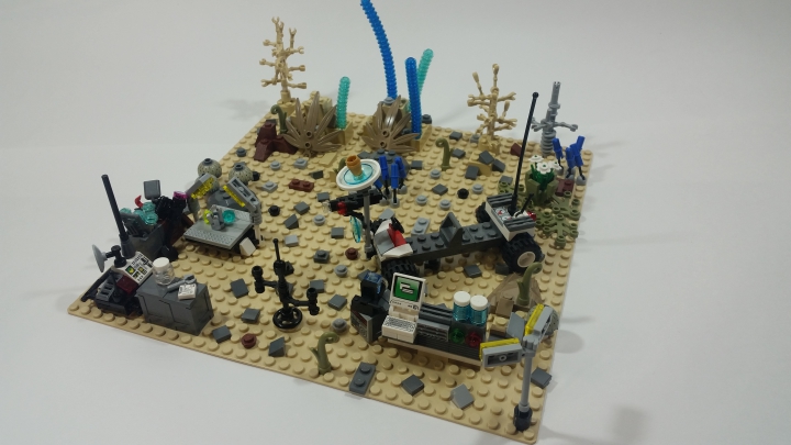 LEGO MOC - Инопланетная жизнь - Контакт состоится!: Без минифигурок<br />
