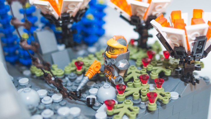 LEGO MOC - Инопланетная жизнь - Форпост 18