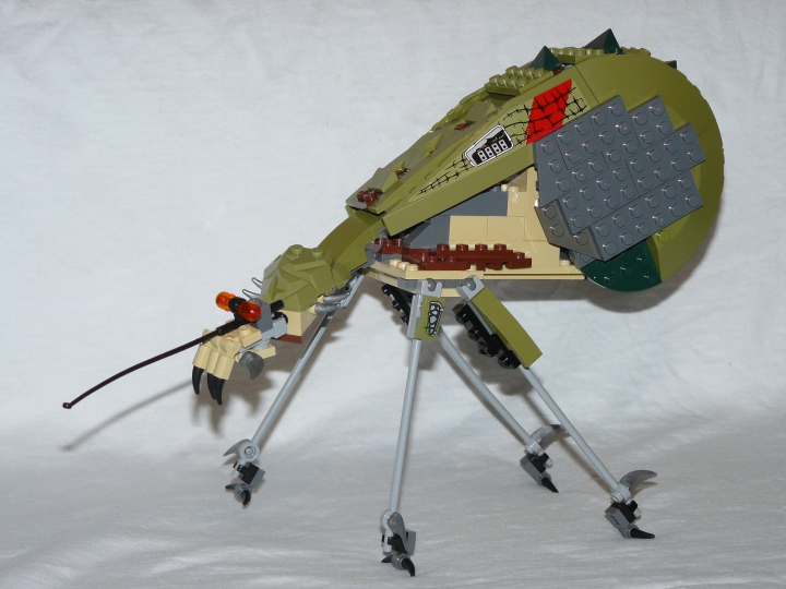 LEGO MOC - Инопланетная жизнь - Длинноног с планеты Глисс 581: нет, точно отсюда