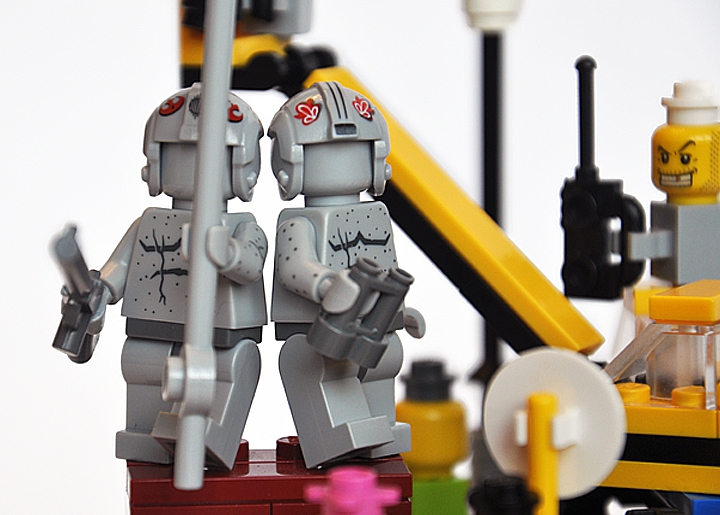 LEGO MOC - Joy and Sadness of Great Victory - Забыть все! (демонтаж последнего советского памятника в Литве)