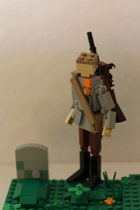 LEGO MOC - Joy and Sadness of Great Victory - Враги сожгли родную хату...: Никто солдату не ответил,<br><br />
Никто его не повстречал,<br><br />
И только теплый летний ветер<br><br />
Траву могильную качал.