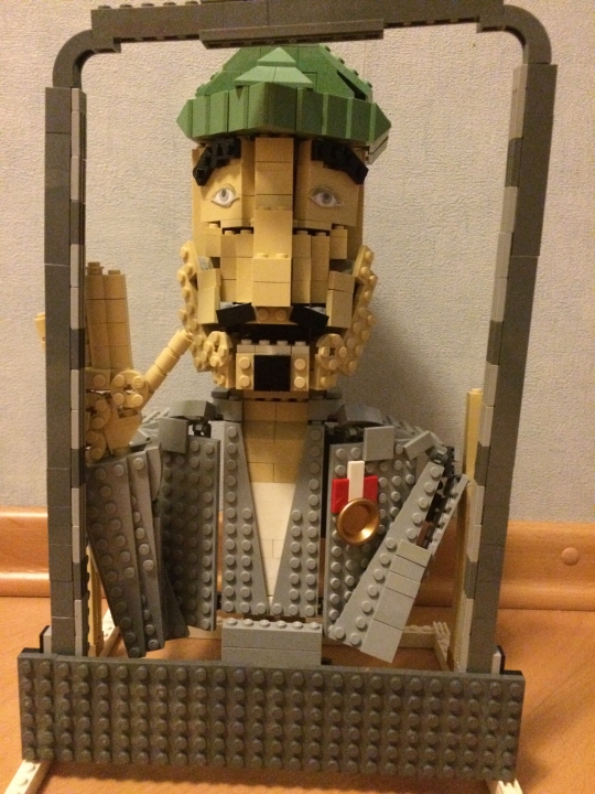 LEGO MOC - Joy and Sadness of Great Victory - Поездка домой: И тут Николай понял, что все- война закончилась. Не надо больше бояться, теперь жизнь будет спокойной как у этого маленького голубя.