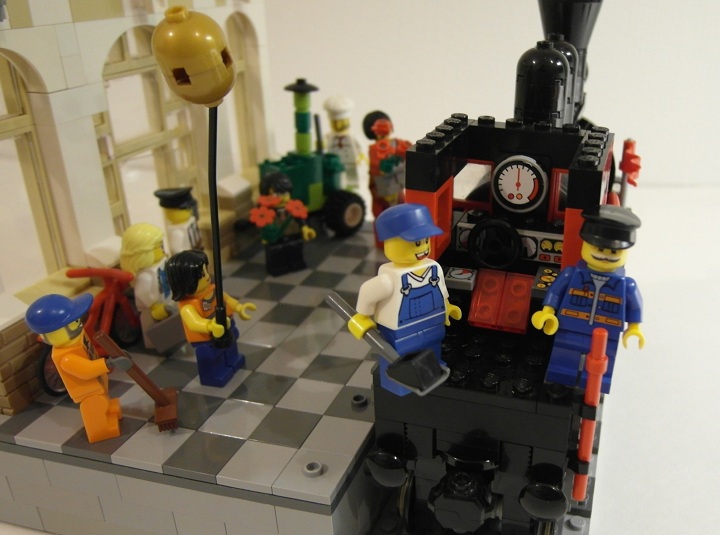 LEGO MOC - Joy and Sadness of Great Victory - Поезд 'Победа'