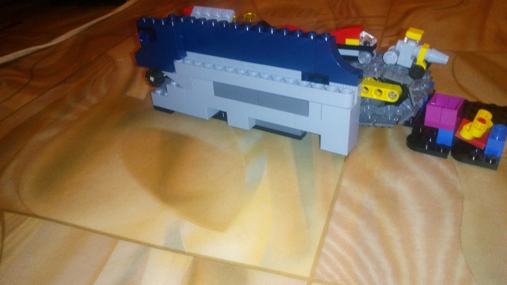 LEGO MOC - New Year's Brick 2017 - МАСТЕРСКАЯ ДЕДА МОРОЗА, ПОДОЛЬДОМ