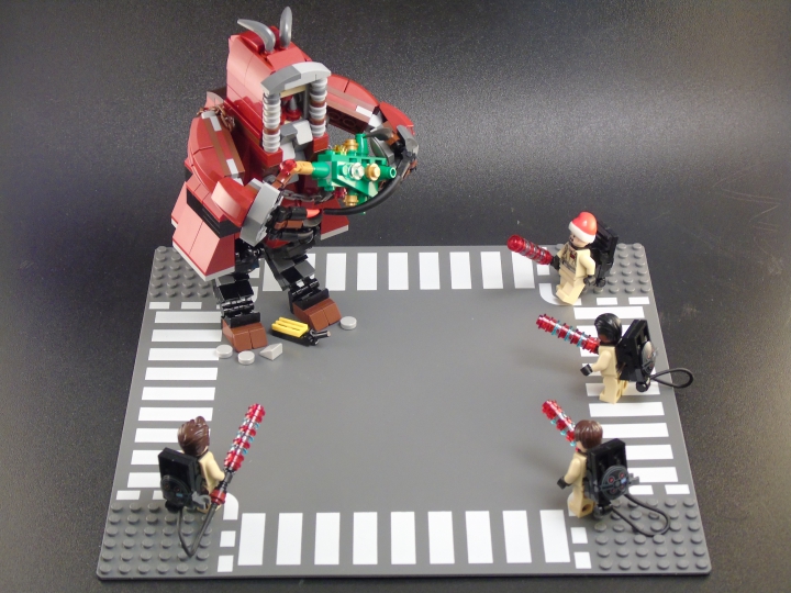 LEGO MOC - New Year's Brick 2017 - Крампус крадёт символ Рождества и Нового Года