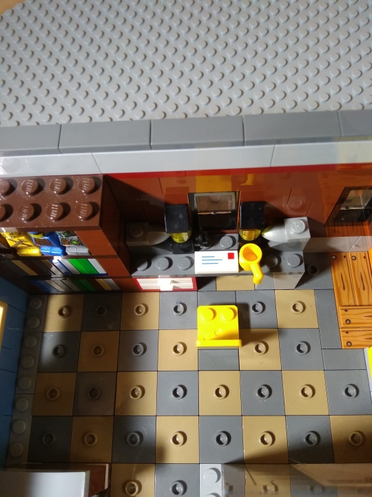 LEGO MOC - Detective Contest - Офис детектива: Второй стол детектива 