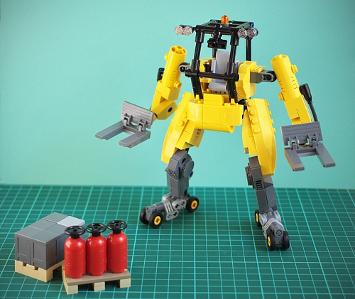 LEGO MOC - 16x16: Mech - Кладовщик: Перенос двух паллет по 2т одновременно? -без проблем! 