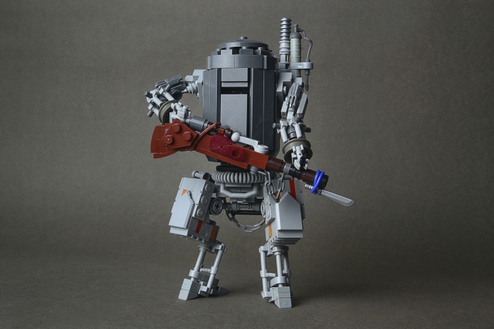 LEGO MOC - 16x16: Mech - Такой далекий 1920 год: Действительно, кто еще? Машины у нас крепкие, ремонтом часто балуем. Да и как тут, без ремонта... Шарниры вянут, приводы заламываются, на шасси несколько слоев грязи. Наш взвод только и остался; остальные давно осели. Ждут, когда пехоту пустят. А мы пойдем. Мы двинемся дальше.
