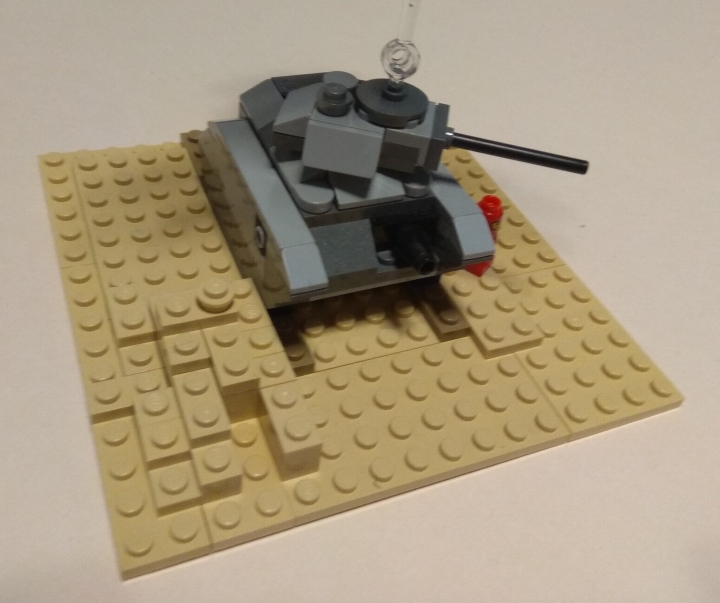 LEGO MOC - 16x16: Micro - Валькирия и химера.: Химера спереди.