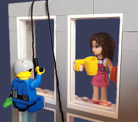 LEGO MOC - LEGO-конкурс 16x16: 'Все работы хороши' - Промышленные альпинисты - покорители городских вершин.